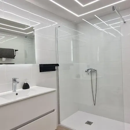 Rinconcito De Frey - Renovado En El Centro De - Vut-3162-as Apartmán Gijón